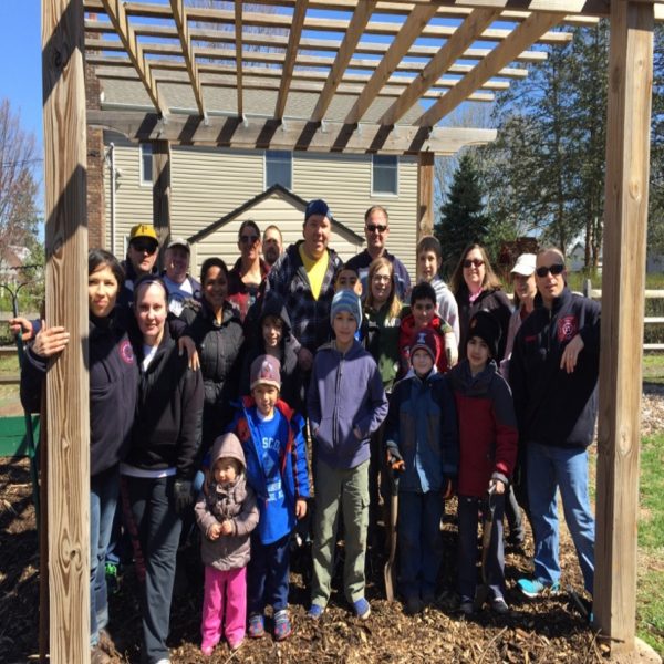 4.10.16_Spring_Clean-up_Day