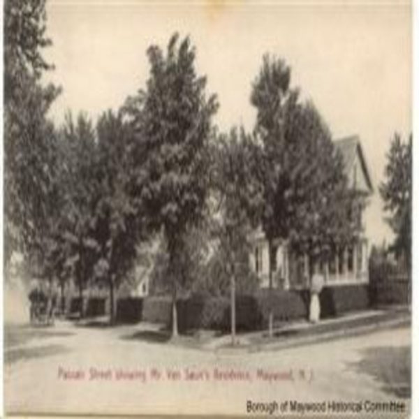 Van_Saun_Residence_on_East_Passaic_Street_Circa_1910